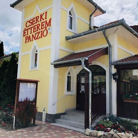 Cserki Panzio Balatonfokajar Exterior photo